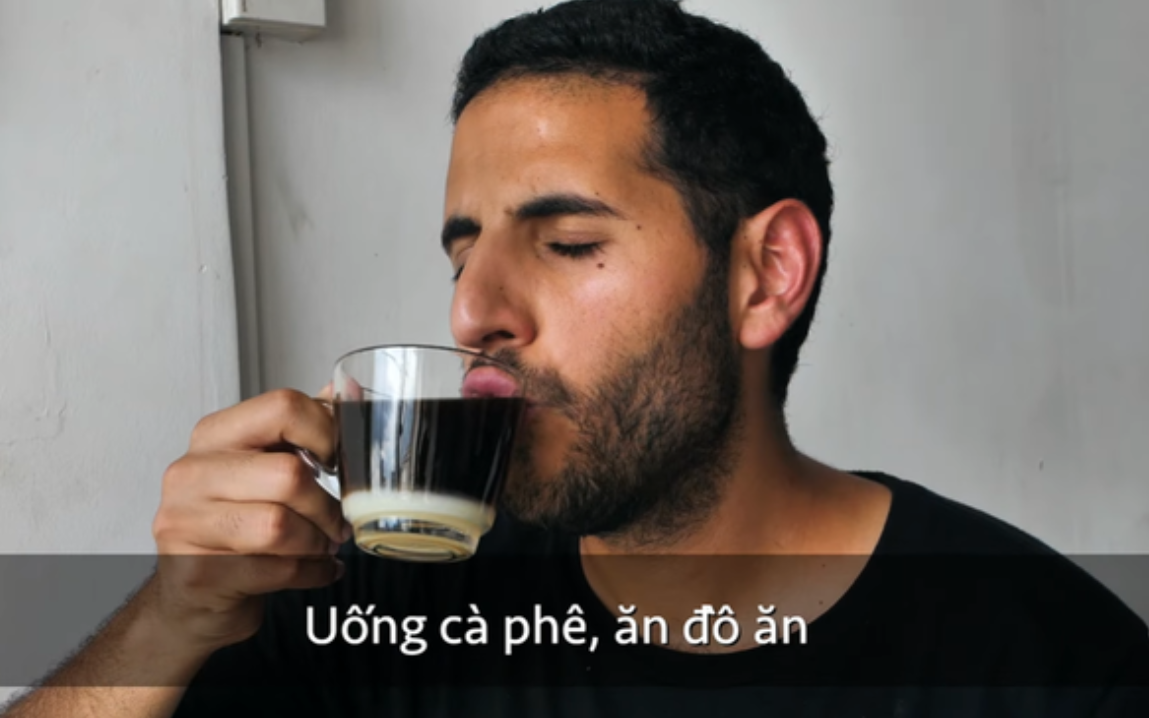 Đôi khi có những chuyện người ta thường quên khuấy đi mất và chi tiết uống cà phê của Nas Daily trong video ở Việt Nam thì đúng là "quên khuấy" thật