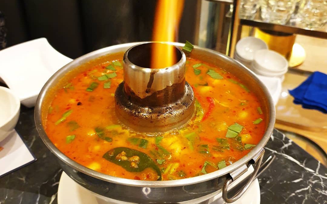 Đến Bangkok nhất định phải thử tom yum, nhưng chưa biết đến đâu ăn cho ngon thì có tận 8 địa chỉ dành cho bạn này