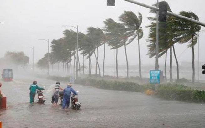 Tin bão khẩn cấp: Áp thấp nhiệt đới chính thức mạnh thành bão số 2, Hà Nội mưa lớn từ chiều nay