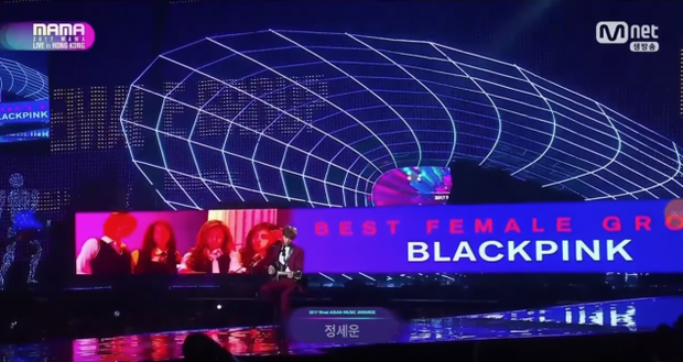 Rộ tin YG nối lại tình xưa với lễ trao giải MAMA khi cho tân binh TREASURE góp mặt, fan đồng loạt réo gọi BLACKPINK - Ảnh 5.