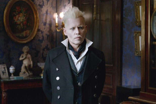 Nóng cả người với 4 “anh chú” thừa sức thay thế Johnny Depp ở vũ trụ Harry Potter, số 1 siêu hợp vai cần “chốt đơn” lẹ! - Ảnh 1.