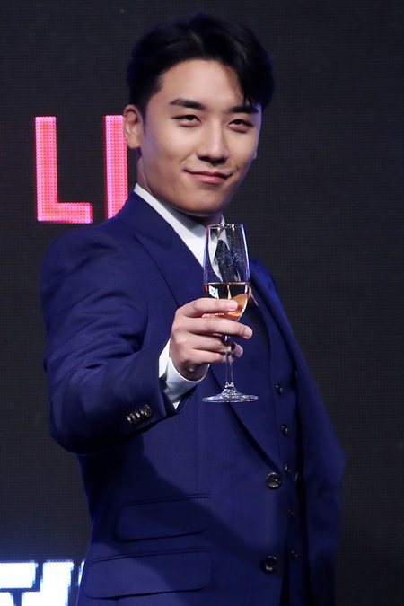 Công bố chính thức lịch nhập ngũ của Seungri, dân tình hoang mang: Còn vụ án chấn động châu Á thì sao? - Ảnh 4.