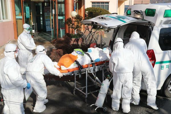 Hàn Quốc trở thành ổ dịch virus corona lớn thứ 2 thế giới: 8 người chết, 833 trường hợp nhiễm bệnh - Ảnh 2.