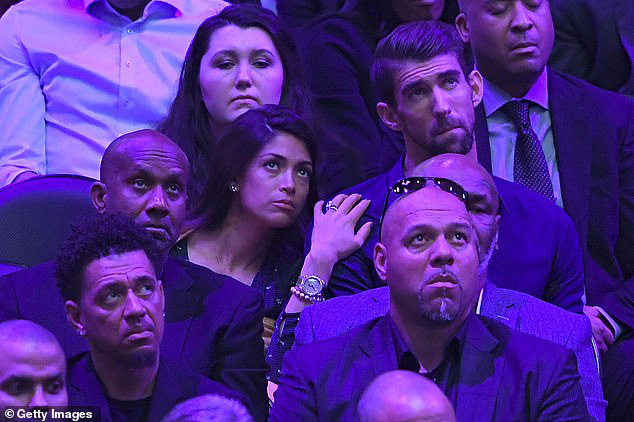 Lễ tưởng niệm Kobe Bryant: Jennifer Lopez - Michael Jordan bật khóc bên dàn sao, Alicia Keys - Beyonce biểu diễn trước 20.000 người - Ảnh 16.