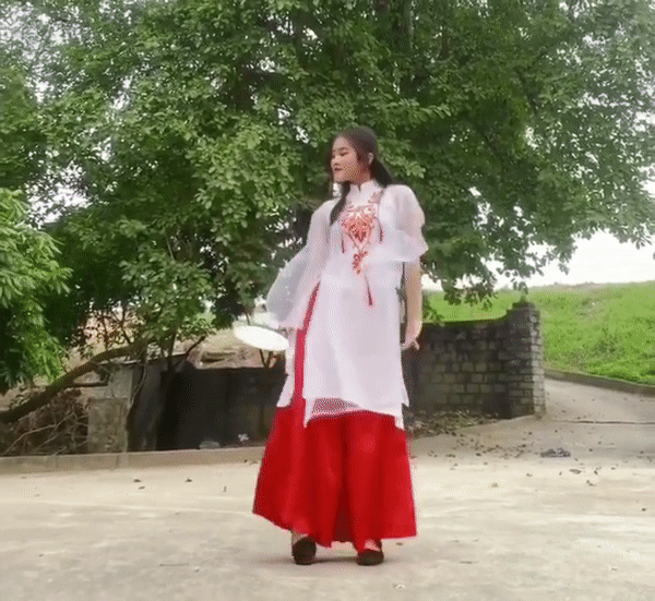 Dance cover Mang chủng, nữ sinh Hưng Yên khiến cộng đồng mạng gục ngã vì thần thái đỉnh cao, vũ đạo không chê vào đâu được - Ảnh 4.