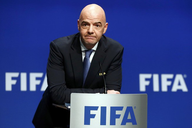 Chủ tịch FIFA vướng lùm xùm tham nhũng, đứng trước nguy cơ hầu tòa 1 năm  - Ảnh 1.