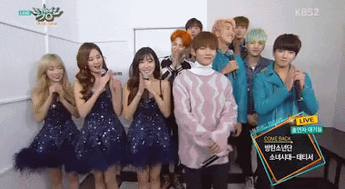 Tiffany (SNSD) tưởng bị V (BTS) chọc ghẹo trong lần hiếm hoi chung sân khấu, hóa ra sự thật khiến ai nấy “ngã ngửa” vì đã nhầm to! - Ảnh 1.