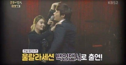 Quá khứ làm vũ công phụ họa của loạt idol đình đám: Anh em BTS nhảy phụ cho đàn anh cùng nhà, Kang Daniel diễn cảnh tình tứ với mỹ nhân “bốc lửa” - Ảnh 6.
