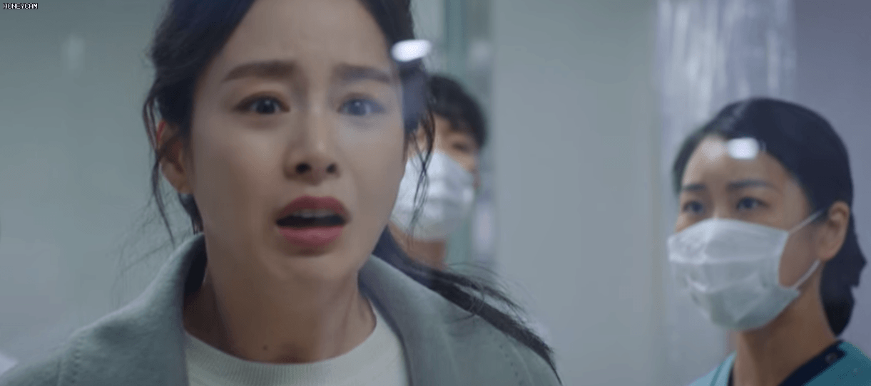 Kim Tae Hee cùng mợ hai và bạn thân lập hội Cá hộp 3 cô gái đi choảng nhau loạn xà ngầu tập 11 Hi Bye, Mama! - Ảnh 1.