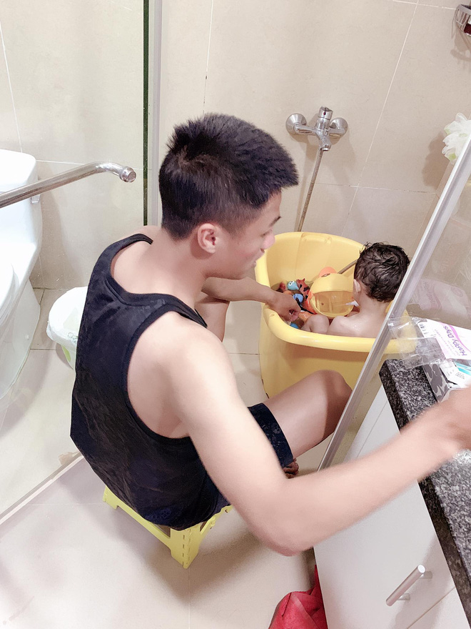 Chuyện cầu thủ yêu mỹ nhân Vbiz: Người bất chấp tẩy chay rồi vẫn tan vỡ, người vượt mọi hoài nghi viên mãn không ngờ - Ảnh 18.