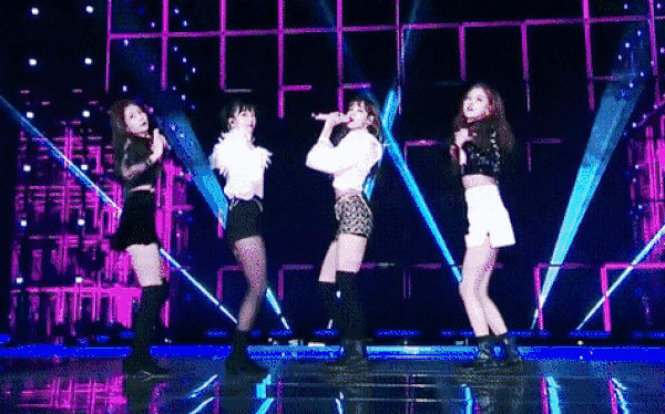 BLACKPINK và TWICE khi cùng cover siêu hit của Wonder Girls: Nhóm được khen tới tấp, nhóm giống đàn chị bị “ném đá” đến nỗi phải khóa comment - Ảnh 11.