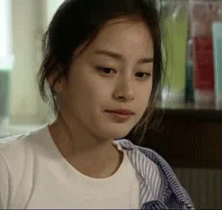 7 khoảnh khắc sáng tạo nữ thần của mỹ nhân màn ảnh Hàn: Song Hye Kyo vụt sáng nhờ mái thưa huyền thoại - Ảnh 16.