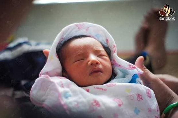 Người đàn ông Việt Nam đầu tiên mang thai kể về hành trình kết hôn rồi sinh con: Dường như bé Chuột hiểu được ba vất vả nên cả 9 tháng mình không hề bị nghén - Ảnh 5.