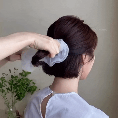 8 cách tạo kiểu tóc điệu điệu xinh tươi cho mùa hè, kiểu nào cũng có chiêu riêng gái Hàn sẵn sàng mách nước cho bạn - Ảnh 10.