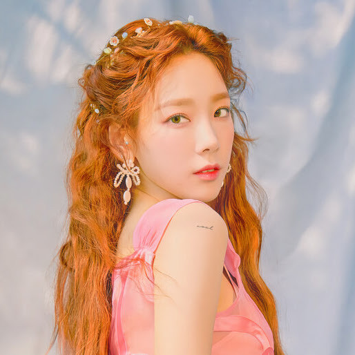 Happy - Bản hit mùa hè hạnh phúc thêm sức nặng cho discography của Taeyeon - Ảnh 6.