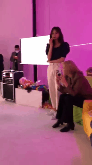 Main rapper của TWICE cover hit đỉnh của Taeyeon lập tức gây tranh cãi: Người khen hay xỉu, kẻ bĩu môi chê dở thậm chí xin... trả về ban tổ chức! - Ảnh 3.
