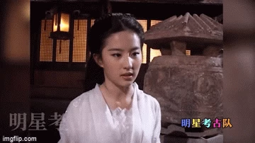 Lộ clip hậu trường Thần Điêu Đại Hiệp 2006, netizen ngất lịm vì nhan sắc đúng chuẩn thần tiên của Lưu Diệc Phi - Ảnh 4.
