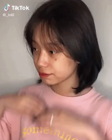 Hot TikToker 18 tuổi có gương mặt siêu ăn son phấn, quay clip makeup triệu view nhưng để mặt mộc bạn bè cũng không nhận ra - Ảnh 4.