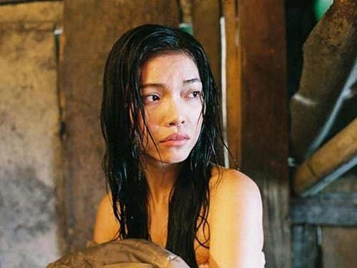7 cảnh nóng từng gây chấn động làng phim Việt: Số Đỏ tưởng bị cấm chiếu nhưng vẫn lội ngược dòng với vô vàn cảnh gợi cảm - Ảnh 10.