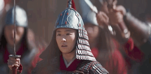 Lận đận như Mulan, chính thức bị hoãn chiếu lần 2 vì đại dịch Corona - Ảnh 1.
