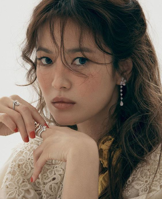 8 nữ minh tinh đắt giá nhất màn ảnh xứ Hàn: Cát xê của bà cả Thế Giới Hôn Nhân đã là gì so với chị đẹp Song Hye Kyo - Ảnh 6.