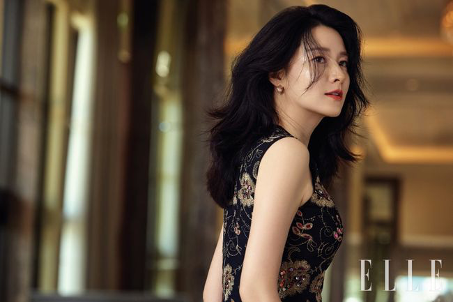 8 nữ minh tinh đắt giá nhất màn ảnh xứ Hàn: Cát xê của bà cả Thế Giới Hôn Nhân đã là gì so với chị đẹp Song Hye Kyo - Ảnh 2.