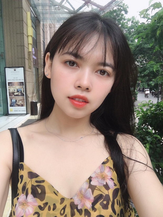 Những nữ giáo viên hội tụ đủ combo xinh xắn và giỏi giang khiến học trò nóng nực đến mấy cũng nhất quyết không trốn học - Ảnh 10.