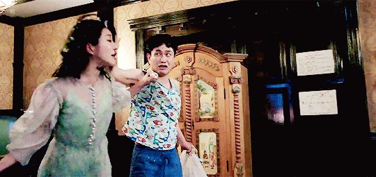Điên Thì Có Sao: Câu chuyện thấm thía về “những chú chó tìm cách tự cắn dây buộc mình” - Ảnh 21.