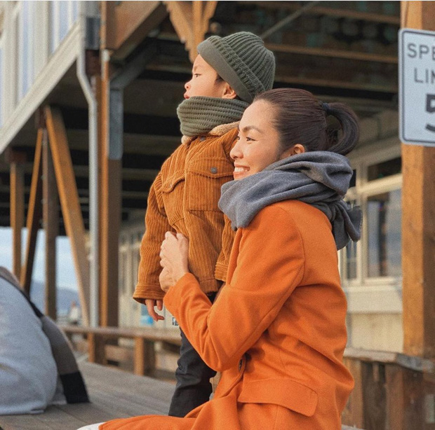 Quý tử Richard nhà Hà Tăng nức nở chỉ để đòi mẹ nắm tay trước giờ đi làm: Mới bé tí đã tình cảm hết ý! - Ảnh 5.