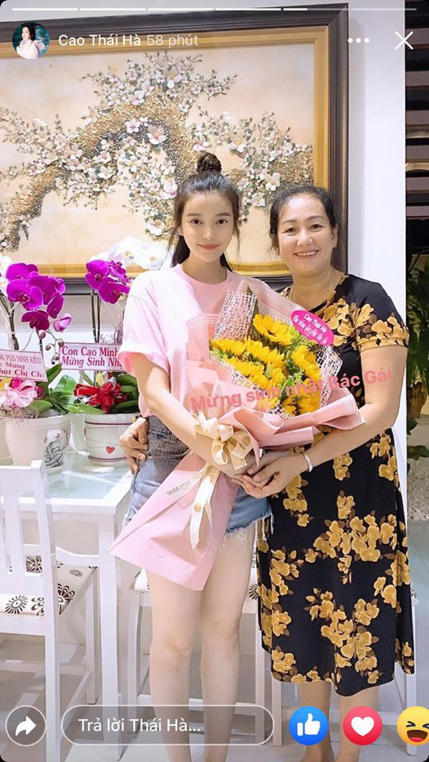 4 cặp bạn thân Vbiz bỗng dính nghi vấn hẹn hò: Đen Vâu về hẳn nhà Lynk Lee ngủ, Cao Thái Hà thân thiết lạ bên mẹ Quốc Trường - Ảnh 12.