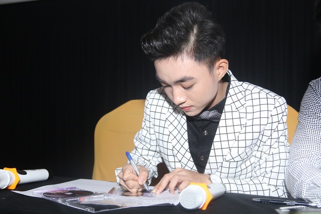 Đan Trường chăm lo cho học trò Trung Quang (Thần tượng Bolero) trong sản phẩm đầu tay - Ảnh 5.