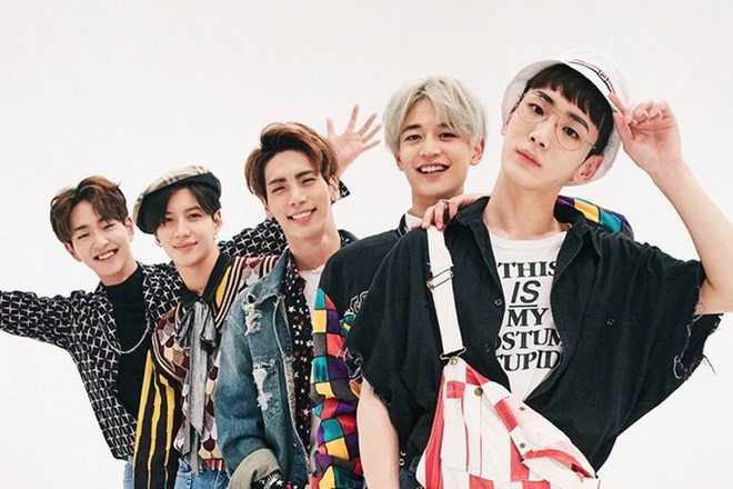 Những nhóm nhạc tồn tại bền bỉ nhất Kpop: BTS phá “lời nguyền 7 năm” nhưng chỉ là “út ít” so với DBSK, Super Junior và đàn anh hơn 2 thập kỉ - Ảnh 15.