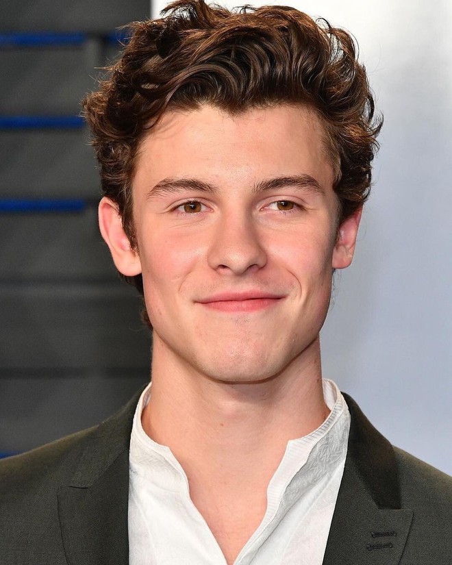 Chàng trai vàng trong làng giấu nghề - Shawn Mendes: đắp mặt nạ liên tục mà kêu không dưỡng gì, xui fan cứ yêu đời là da đẹp - Ảnh 1.