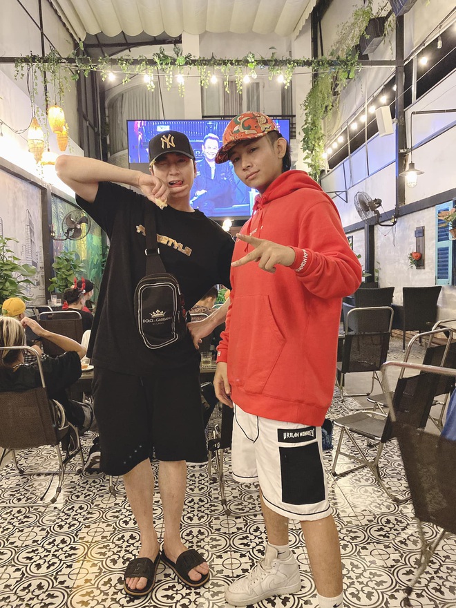 Vừa về đội Karik, Ricky Star đã cả gan bóc phốt thầy dù sợ béo nhưng tốc độ ăn quá nhanh quá nguy hiểm - Ảnh 2.