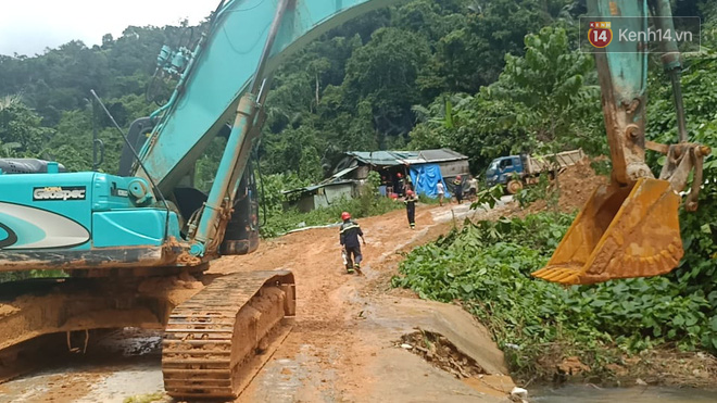 Khung cảnh kinh hoàng tại khu nhà điều hành thủy điện Rào Trăng 3 bị đất đá vùi lấp - Ảnh 12.