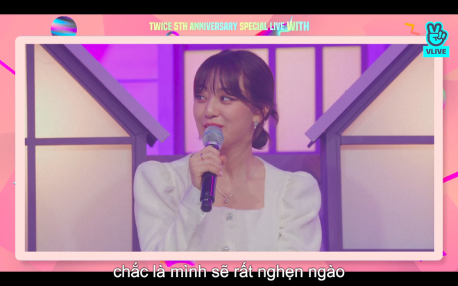 Tròn 5 năm debut, TWICE mở buổi live đặc biệt: Jeongyeon vắng mặt, các thành viên không ngại spoil ca khúc mới khiến fan sướng rơn - Ảnh 72.