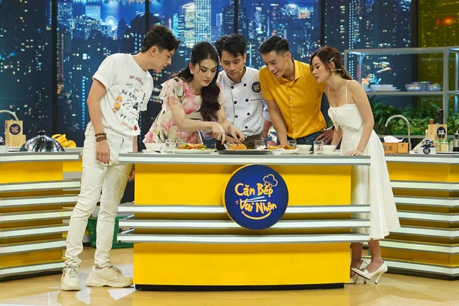 Sau ồn ào với Hương Giang, Lâm Khánh Chi tự giới thiệu tên trước khi chuyển giới trên sóng truyền hình - Ảnh 1.
