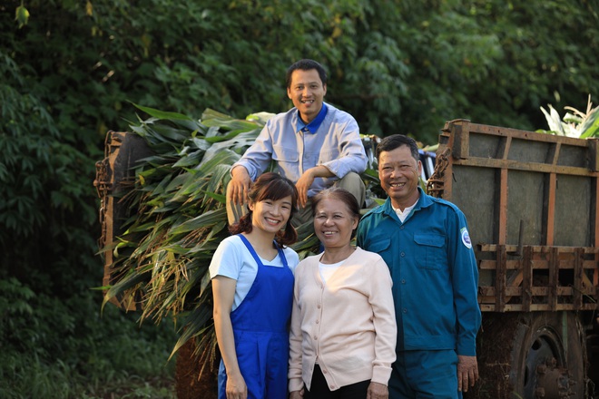 Theo chân nhiếp ảnh gia nổi tiếng: Bất ngờ trước nỗ lực sản xuất dòng sữa chuẩn Hà Lan của nhiều thế hệ nông dân Việt - Ảnh 7.