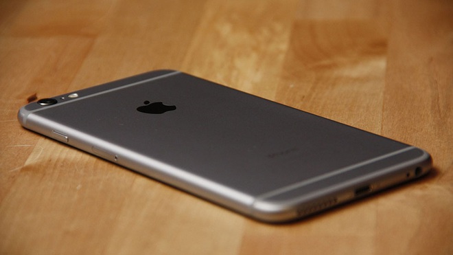 iPhone 12 sắp ra mắt, dạo chợ mua iPhone cũ thôi! - Ảnh 1.