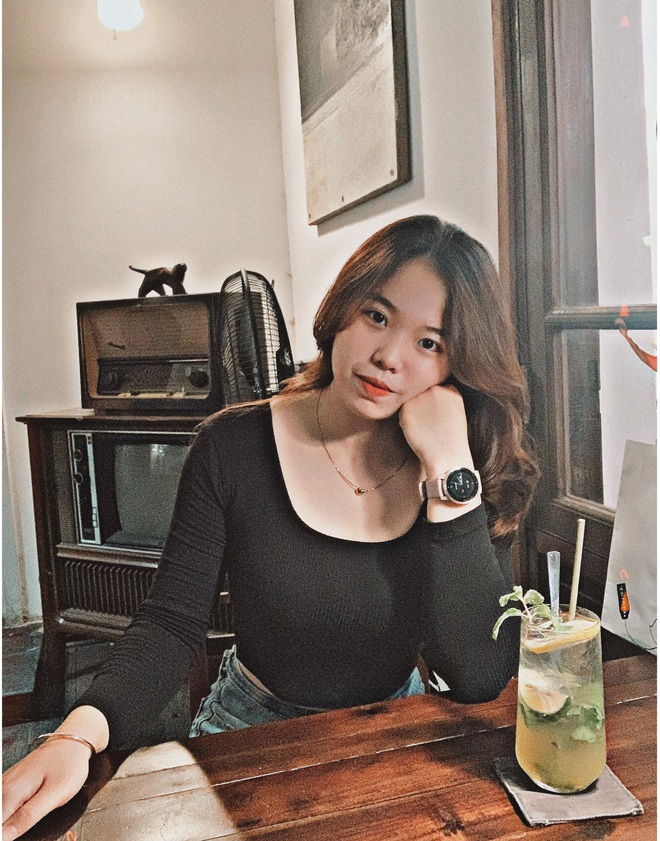 Bị quạt trần chặt vào đầu khi mới vào ký túc xá ở, nữ sinh NEU lột xác ngoạn mục sau 4 năm - Ảnh 8.