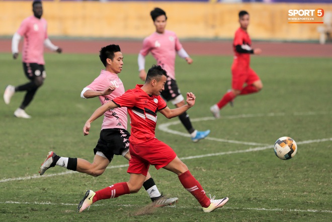 Quang Hải không khoẻ, tái phát chấn thương từ SEA Games, Hà Nội FC bị Viettel cầm hoà trong trận giao hữu - Ảnh 5.