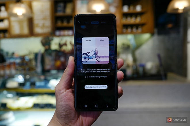 Thử làm vlog bằng Galaxy Z Flip, thế mới biết hộp phấn này đa tài đến cỡ nào - Ảnh 4.