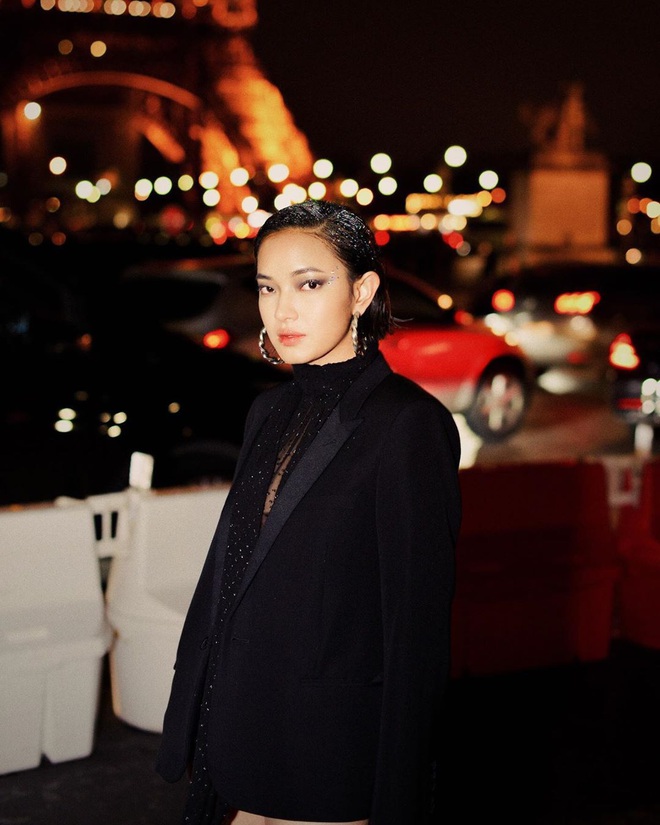 Châu Bùi chạy sô quá “ác”, vừa dự xong show Dior đã “quẩy” tiếp Saint Laurent, đáng nể nhất là thay mới style từ đầu đến chân - Ảnh 4.