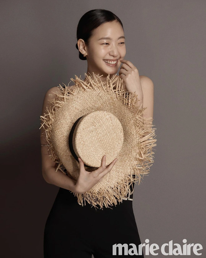 Kim Go Eun: Nàng thơ mới của Lee Min Ho gây tranh cãi từ visual, phim 18  đến tình chú cháu và tài năng bùng nổ bất ngờ - Ảnh 8.