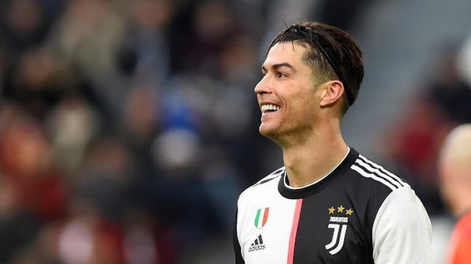 Ronaldo không có triệu chứng nhiễm bệnh trong thời gian cách ly vì dịch Covid-19 - Ảnh 1.