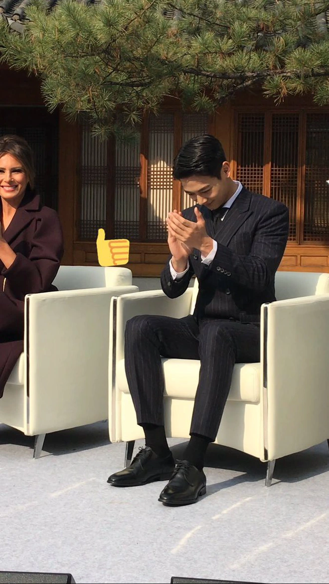 Bóc nhan sắc của dàn sao Hàn trên thực tế: V (BTS) - Suho (EXO) nổi là có lý do, mợ chảnh bỗng lộ diện giữa dàn idol - Ảnh 29.