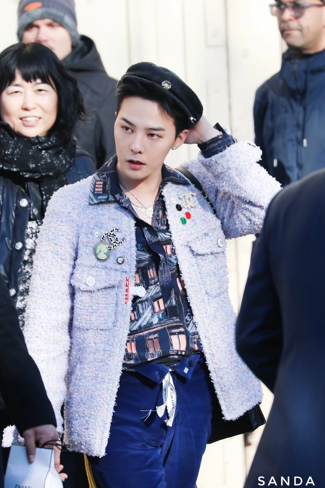 Chưa trở lại được bao lâu ông hoàng Kpop G-Dragon lại gây tranh cãi cực điểm khi đăng hình ẩn ý về việc dùng chất kích thích, gây nghiện - Ảnh 4.