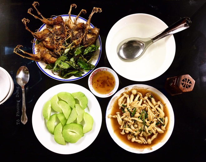 Gái xinh khéo tay nấu cơm nhà còn ngon hơn ngoài tiệm, dân tình nháo nhào: Mặt hàng này còn không? - Ảnh 3.