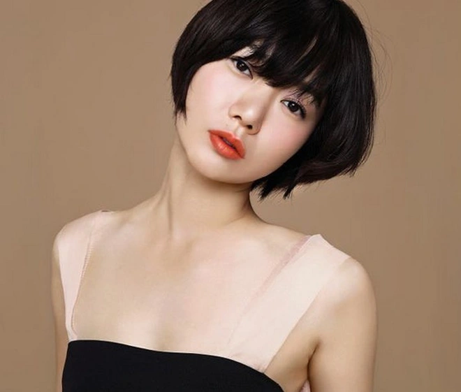 Nữ hoàng cảnh nóng Bae Doona: Siêu sao đẳng cấp Hollywood không ngại đóng vai phụ, chuyên trị phim 18  nhưng không tục - Ảnh 8.