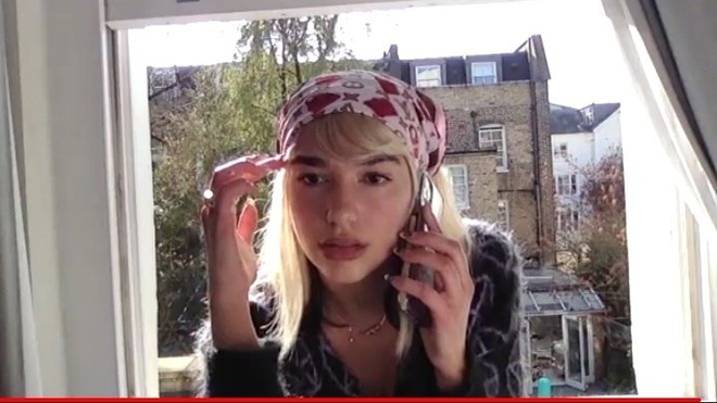 Dua Lipa vừa ra album mới đã nhận cơn mưa lời khen vì chất lượng âm nhạc mà Lady Gaga theo đuổi nhưng mãi không nắm bắt được? - Ảnh 4.